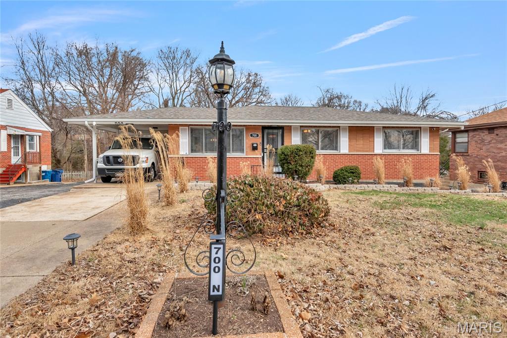 700 N Elizabeth Avenue Property Photo 1