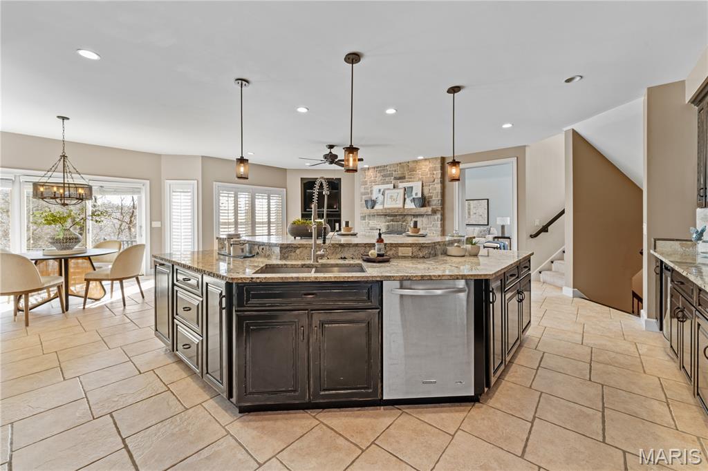 12932 Sunset Bluff Court Property Photo 19
