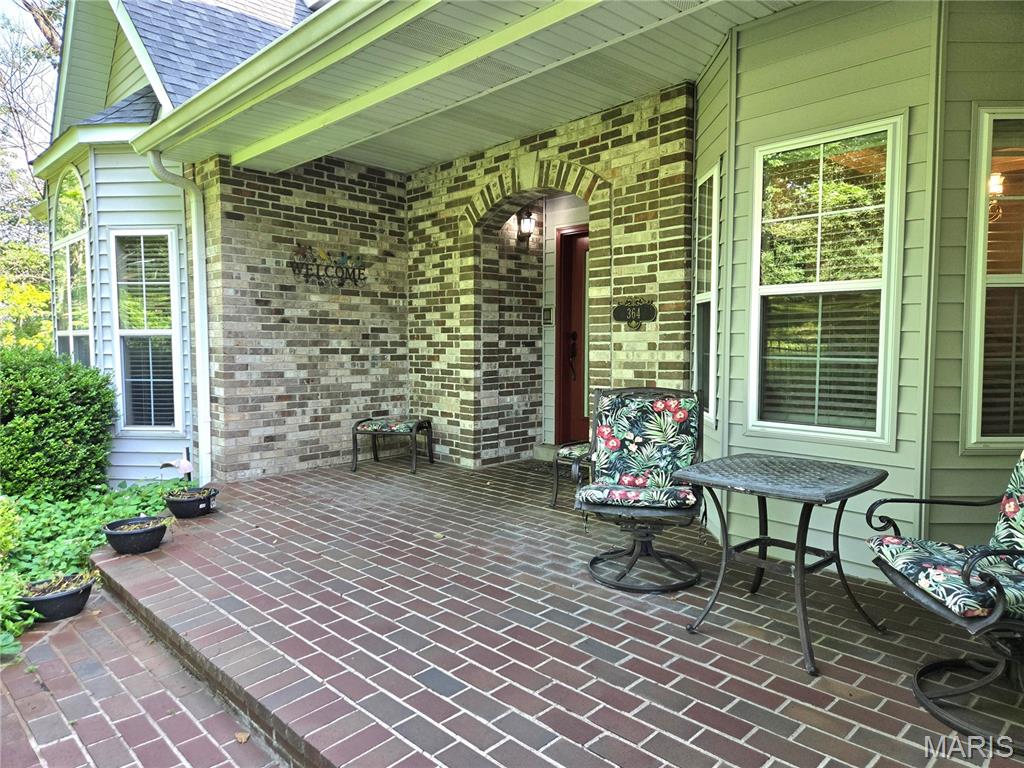 364 Whispering Forest Lane Property Photo 6
