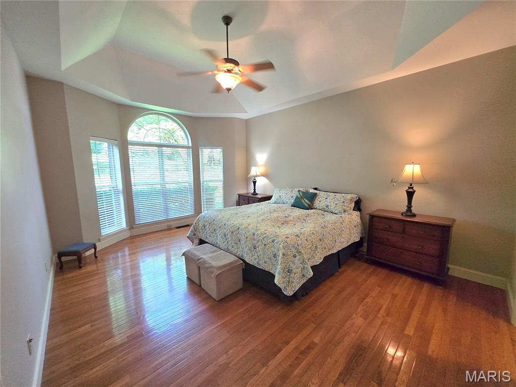 364 Whispering Forest Lane Property Photo 11