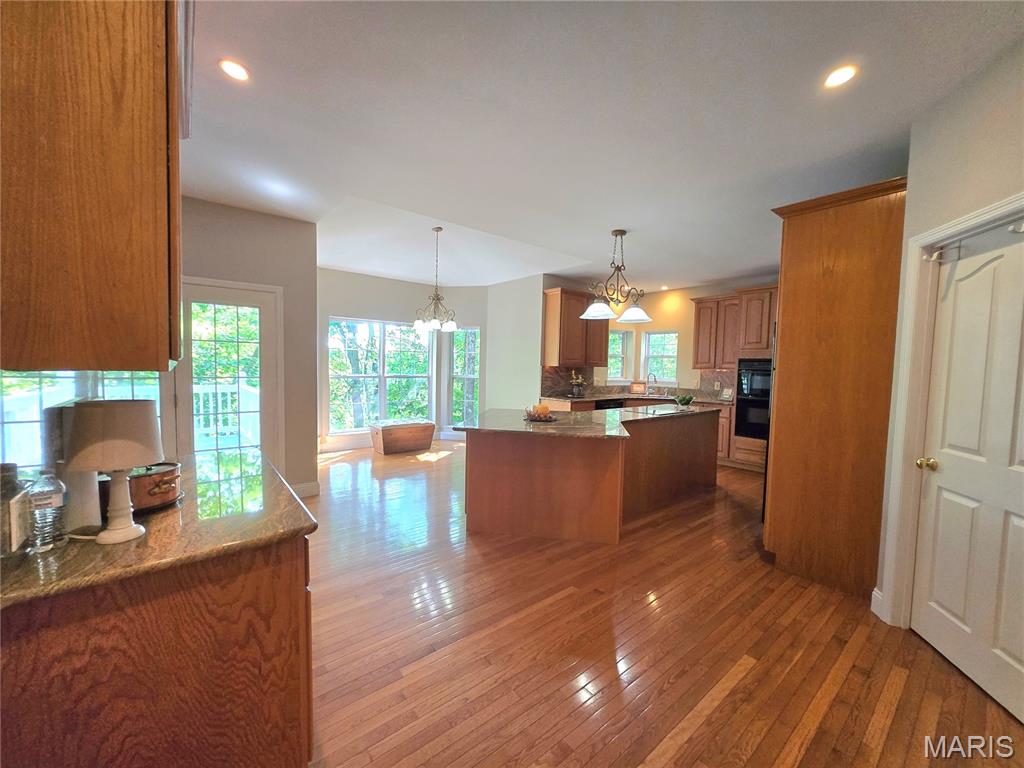 364 Whispering Forest Lane Property Photo 25