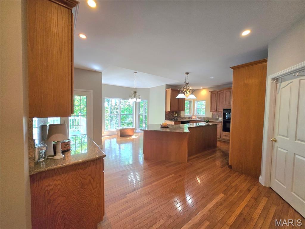 364 Whispering Forest Lane Property Photo 30
