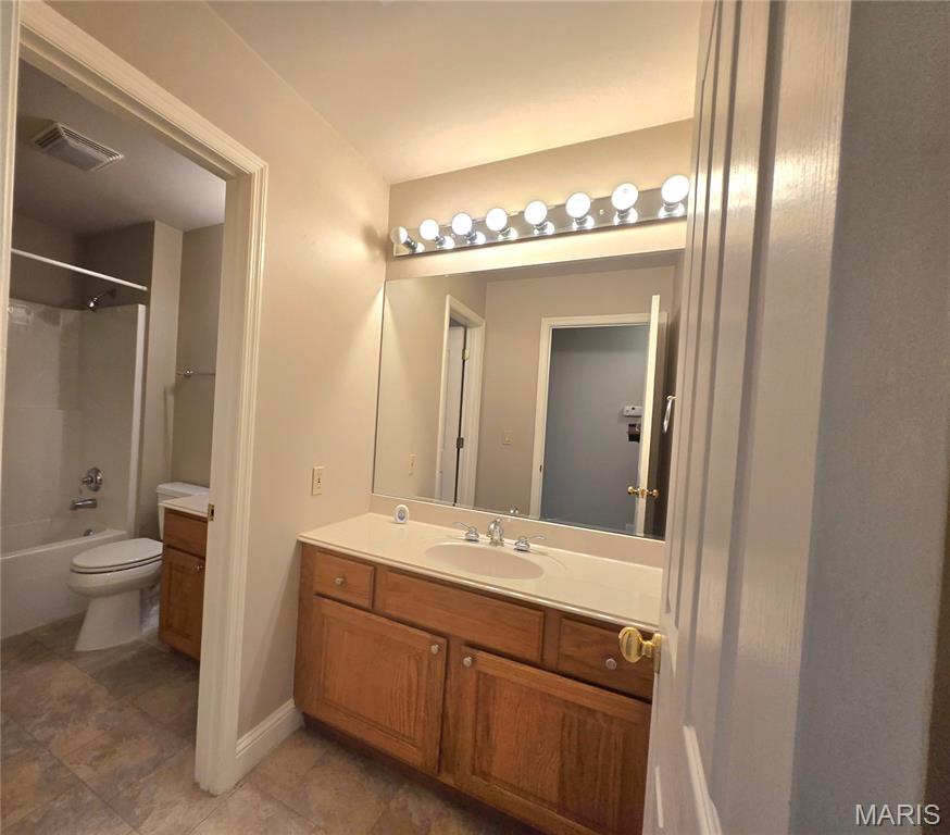 364 Whispering Forest Lane Property Photo 40