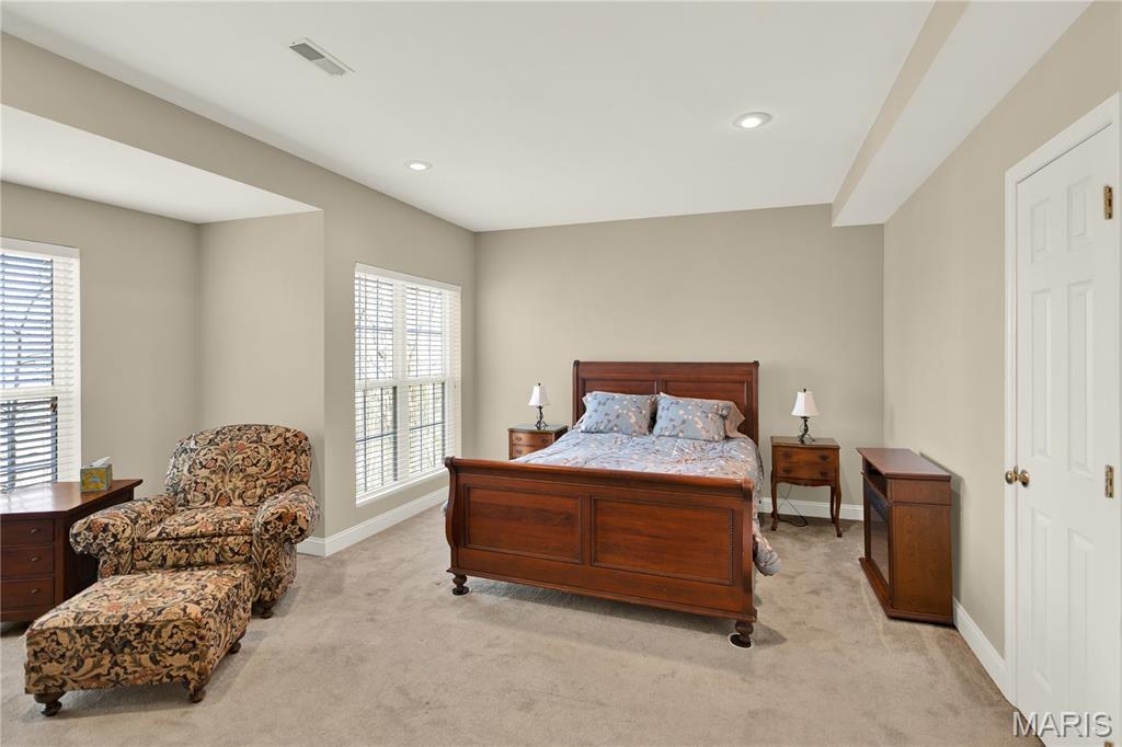 364 Whispering Forest Lane Property Photo 46