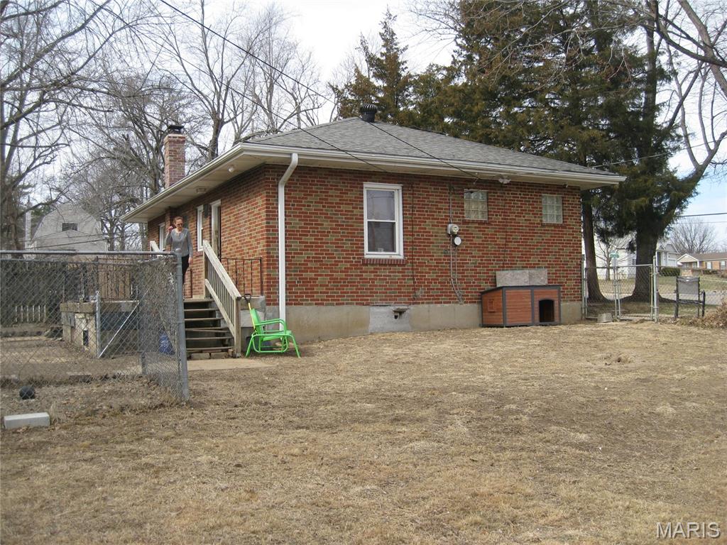 1366 Trampe Avenue Property Photo 3