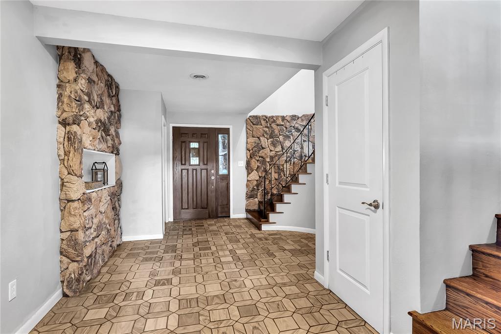 2850 Meyer Road Property Photo 4