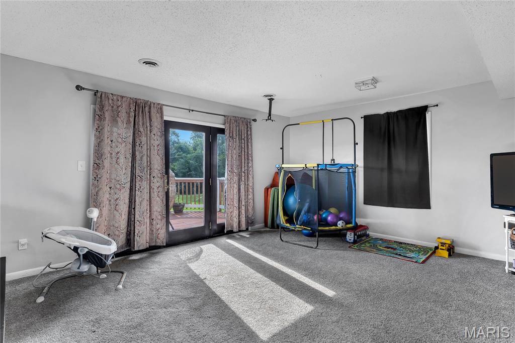 2850 Meyer Road Property Photo 15