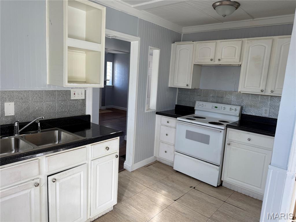6203 Dardanella Avenue Property Photo 5
