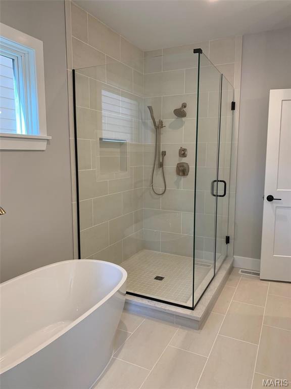 2211 Hickory Property Photo 14