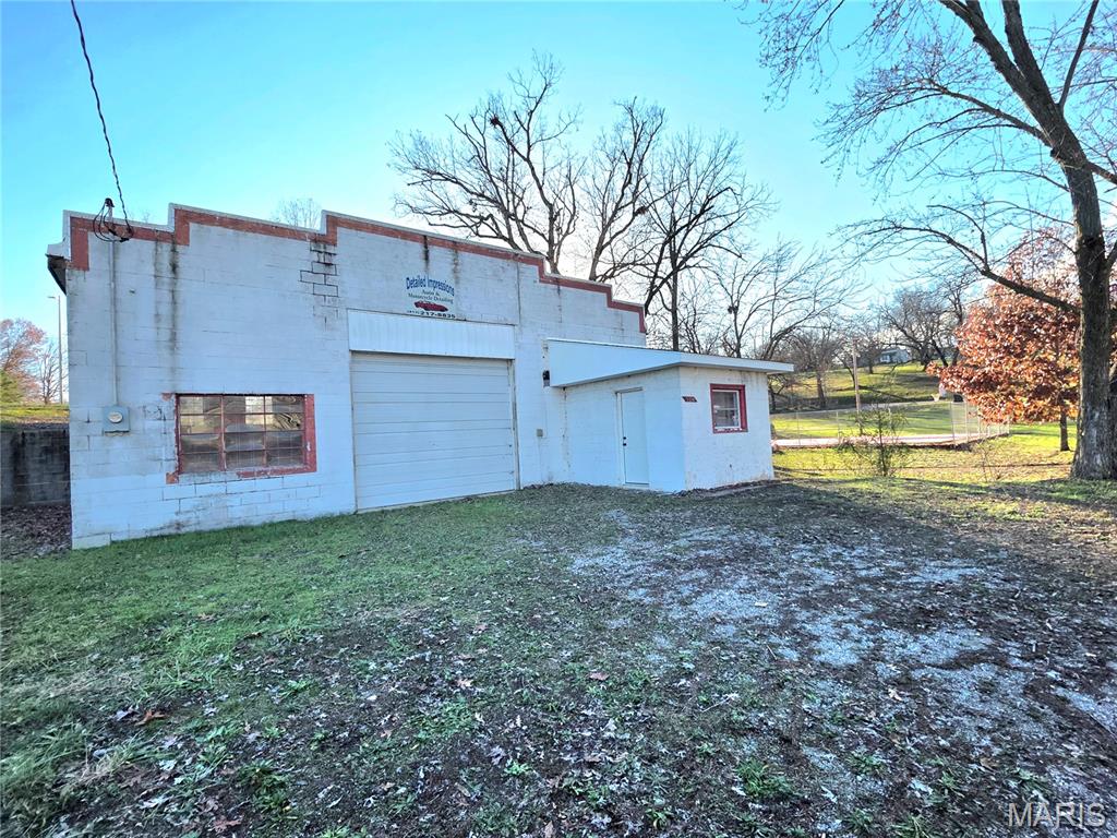 520 E Main Street Property Photo 1