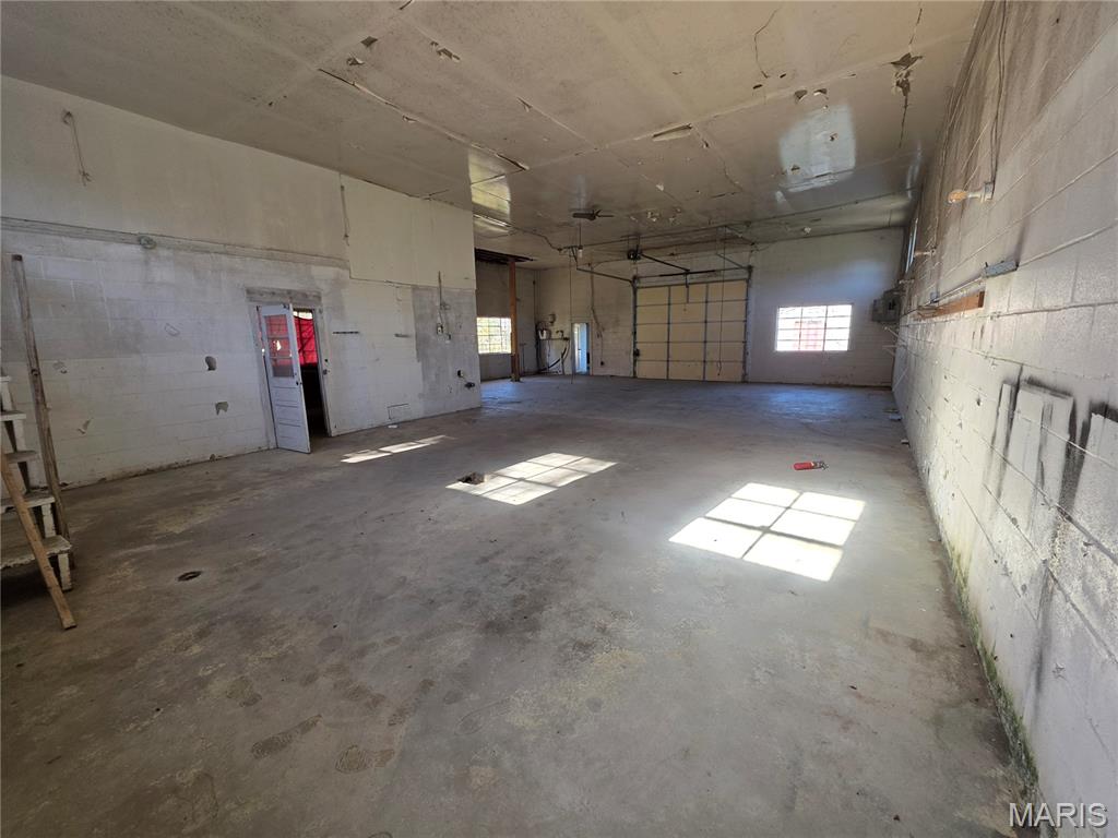 520 E Main Street Property Photo 3