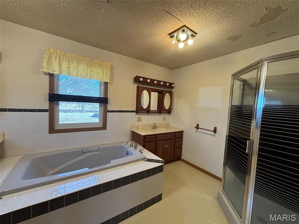 705 N Pine Street Property Photo 7