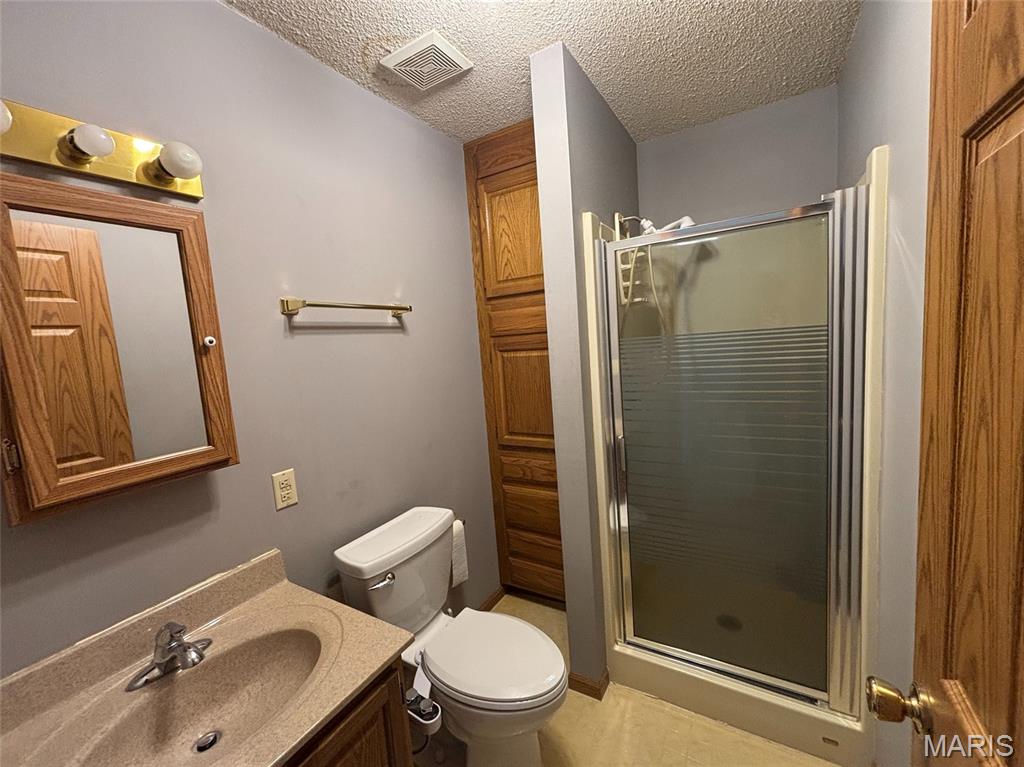 705 N Pine Street Property Photo 10