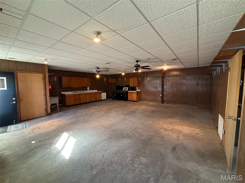 705 N Pine Street Property Photo 14