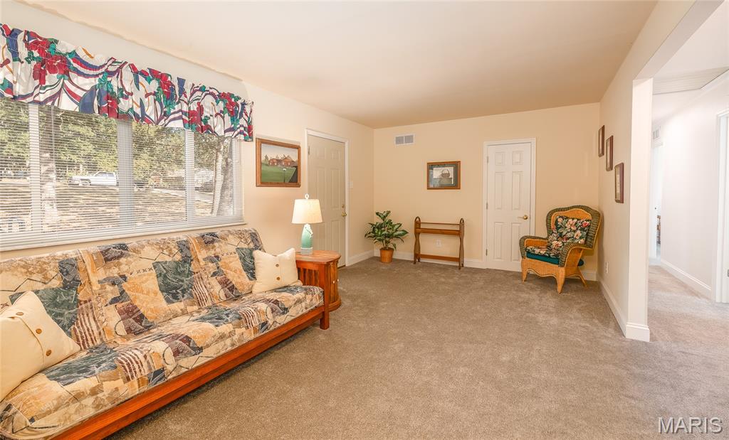 749 Squaw Road Property Photo 17