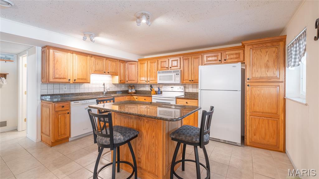 749 Squaw Road Property Photo 33
