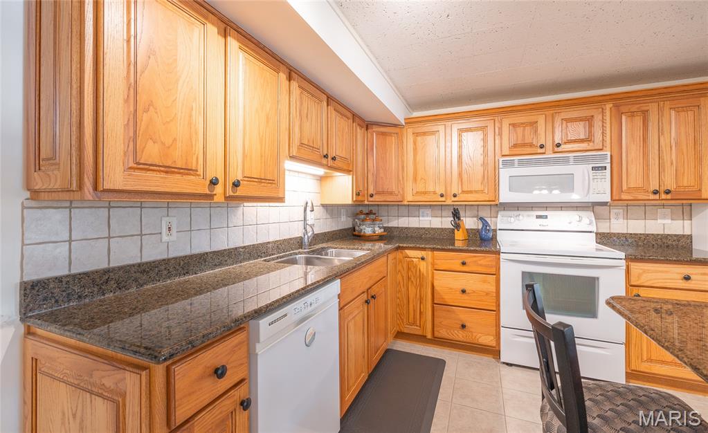 749 Squaw Road Property Photo 34