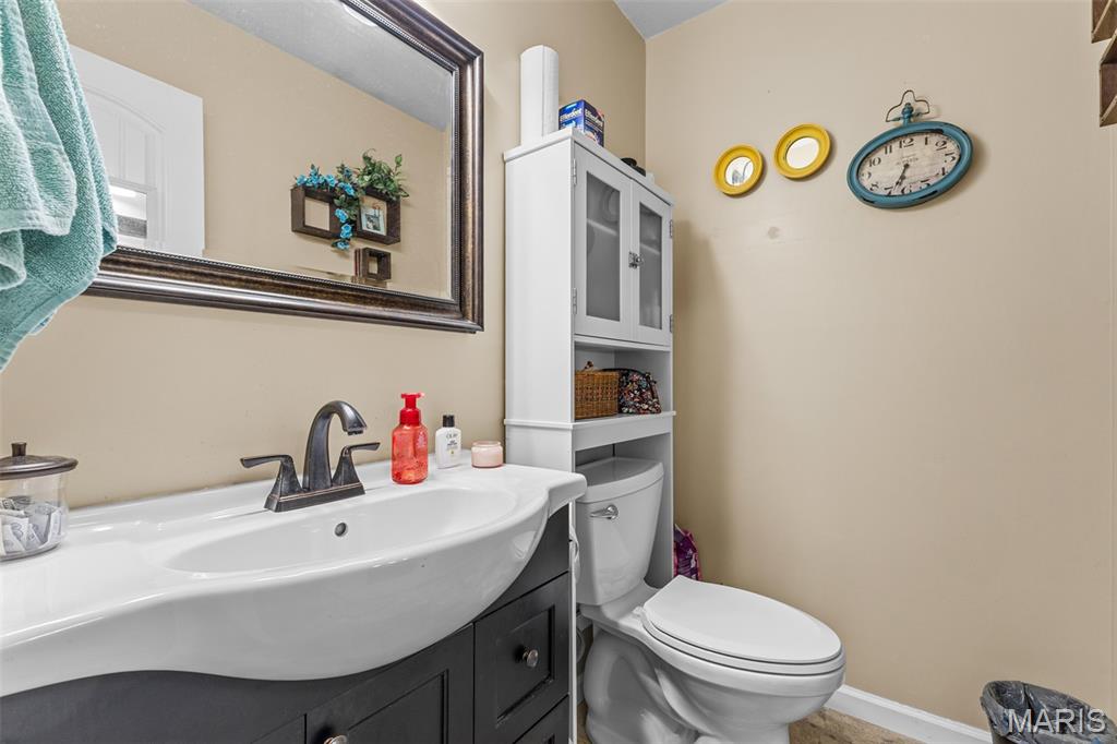 102 Laura Street Property Photo 17