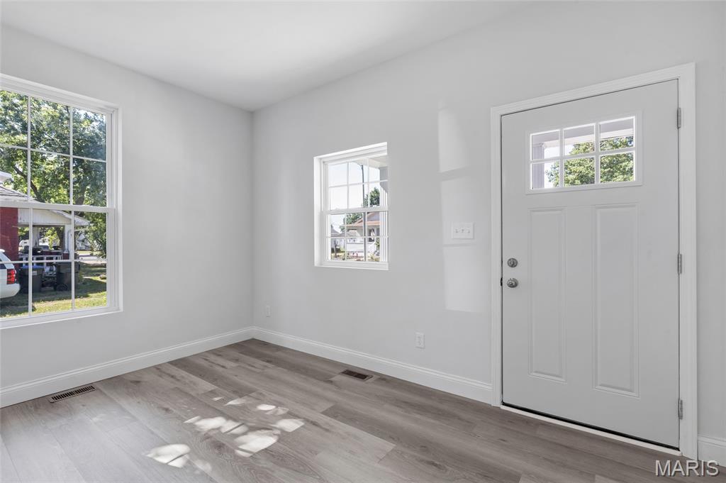 526 State Street Property Photo 5