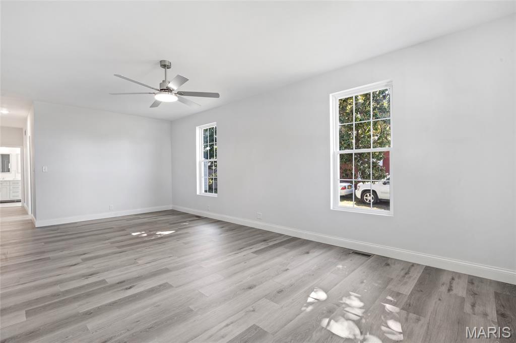 526 State Street Property Photo 6