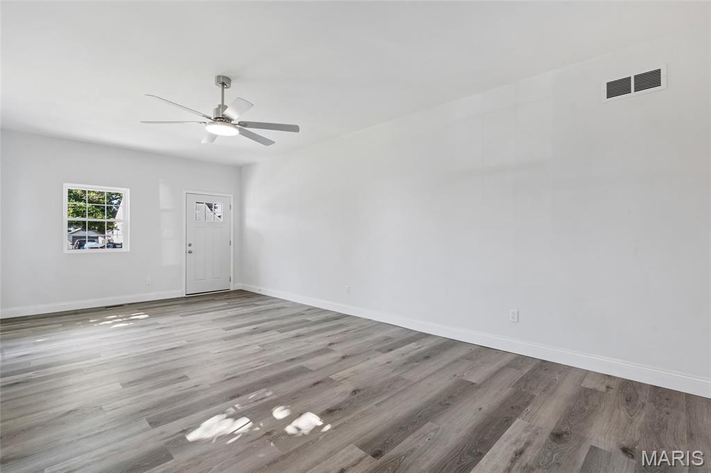 526 State Street Property Photo 8