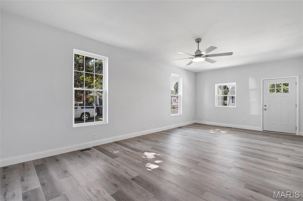 526 State Street Property Photo 9