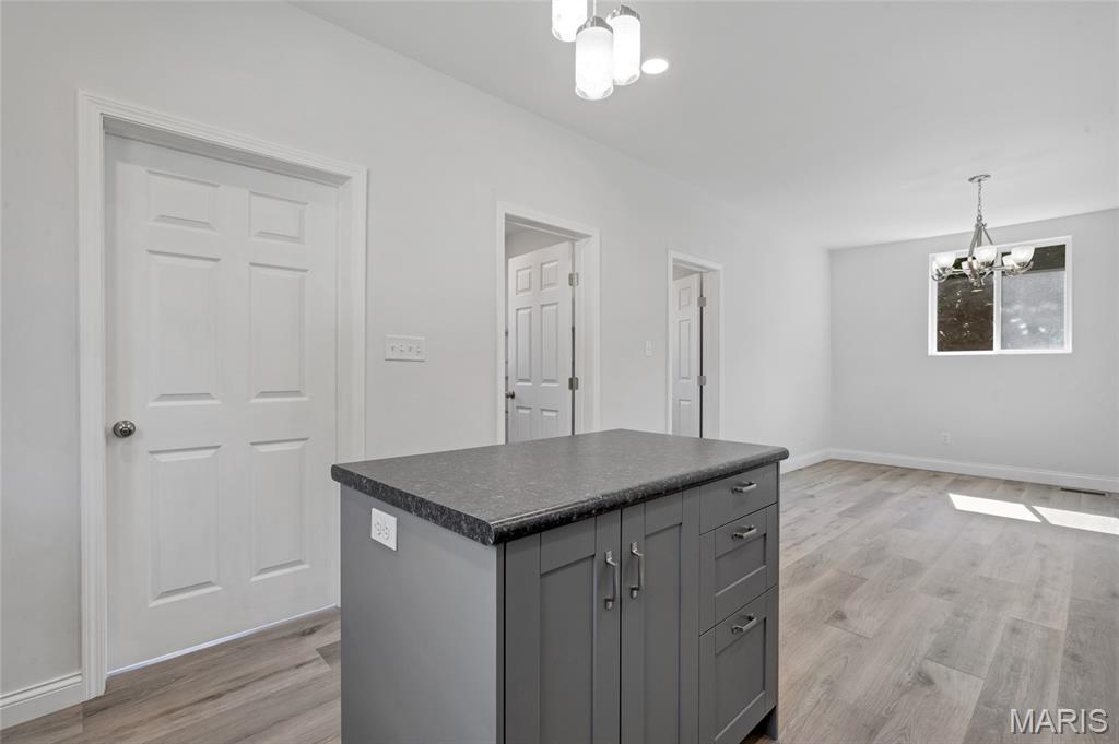 526 State Street Property Photo 18