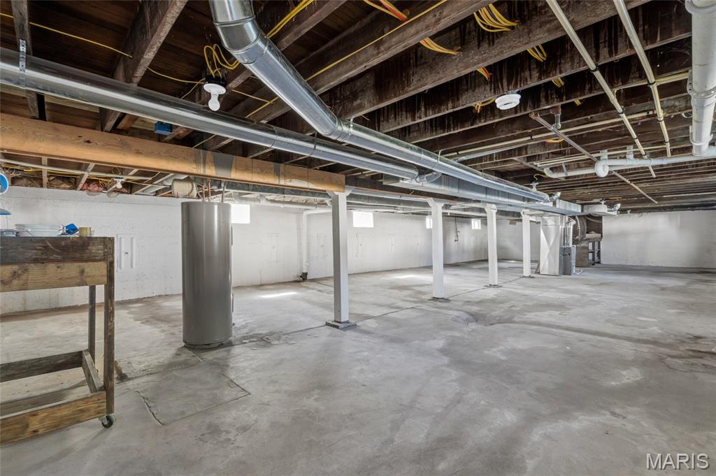526 State Street Property Photo 33