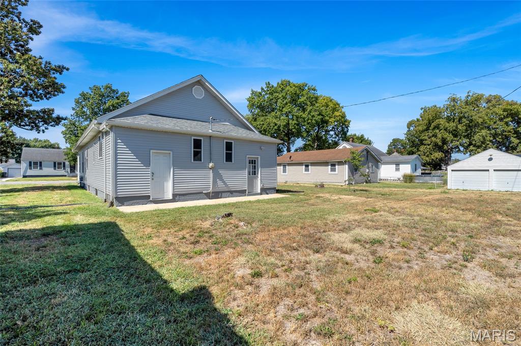 526 State Street Property Photo 36