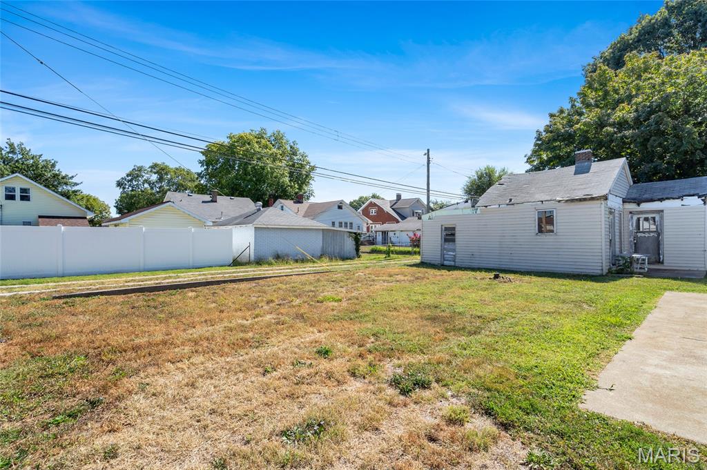 526 State Street Property Photo 39