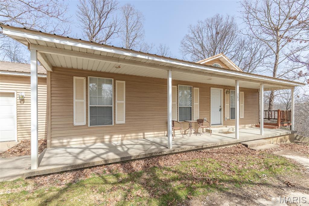 383 Red Robin Property Photo 1