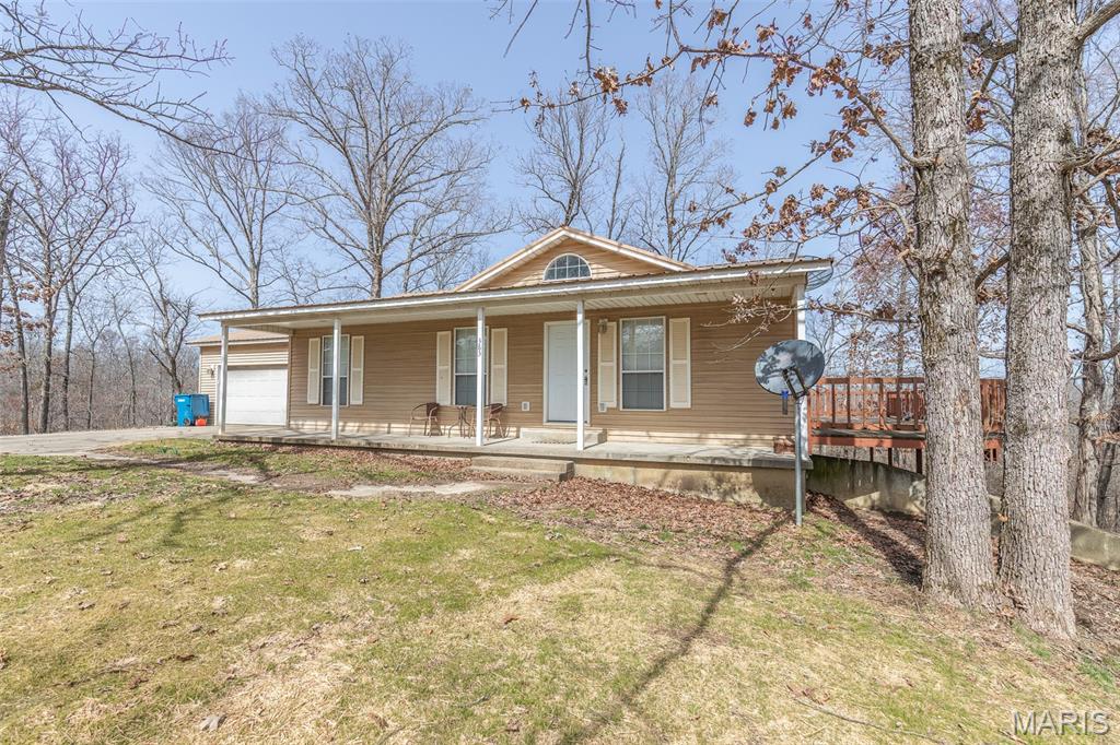 383 Red Robin Property Photo 2