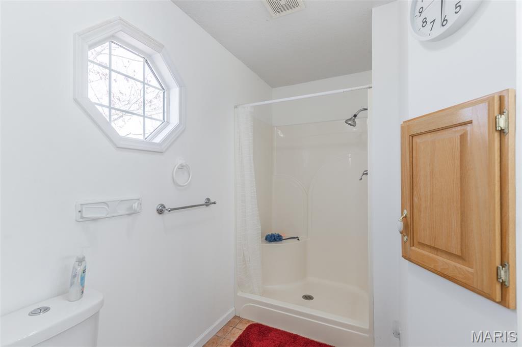 383 Red Robin Property Photo 15