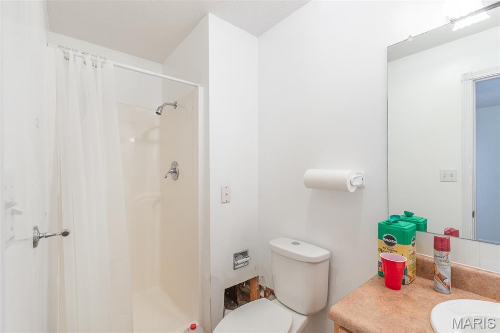 383 Red Robin Property Photo 18