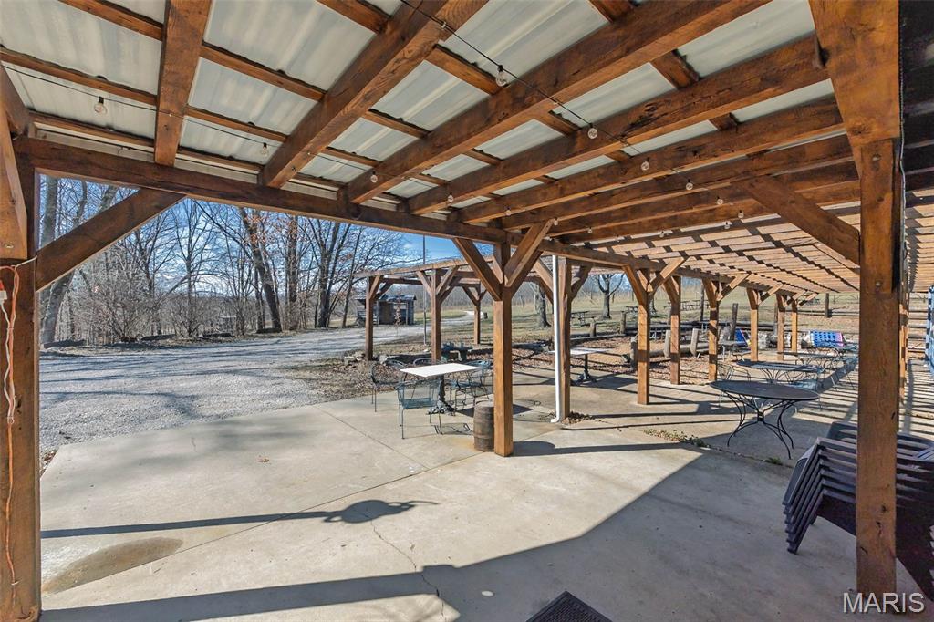3166 Highway B Property Photo 8