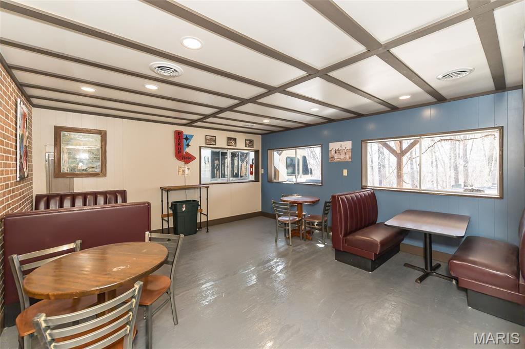 3166 Highway B Property Photo 14
