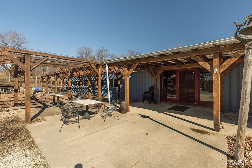 3166 Highway B Property Photo 5