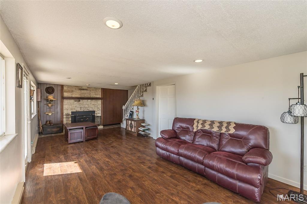 3166 Highway B Property Photo 64
