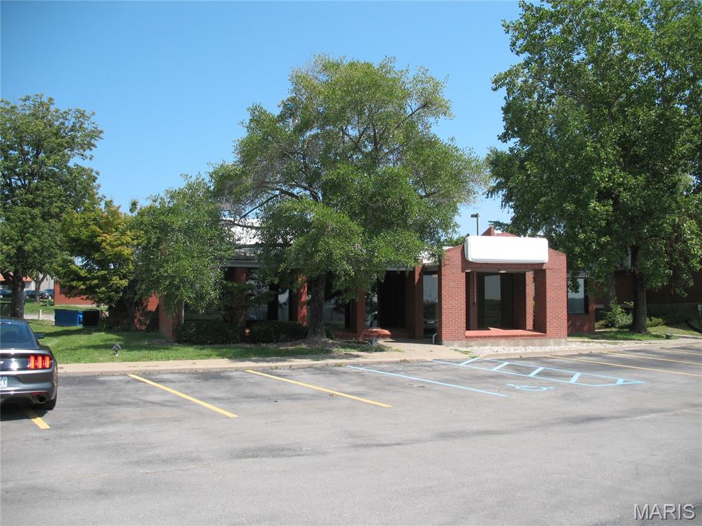 10 Doctors Park Property Photo 1