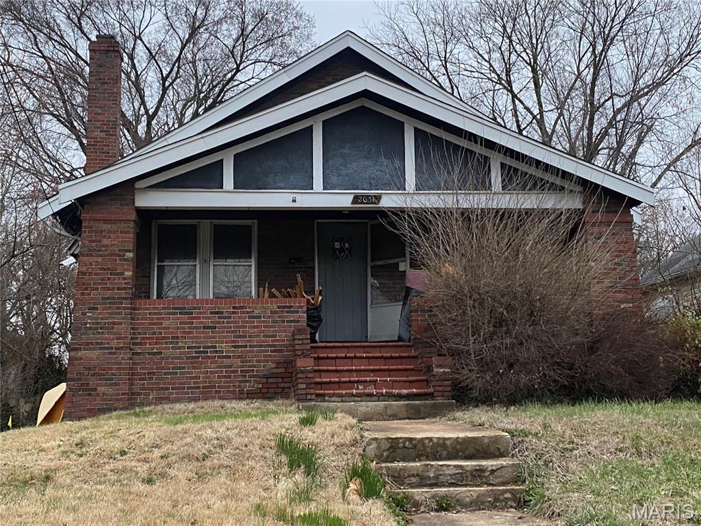 2031 Switzer Avenue Property Photo 1
