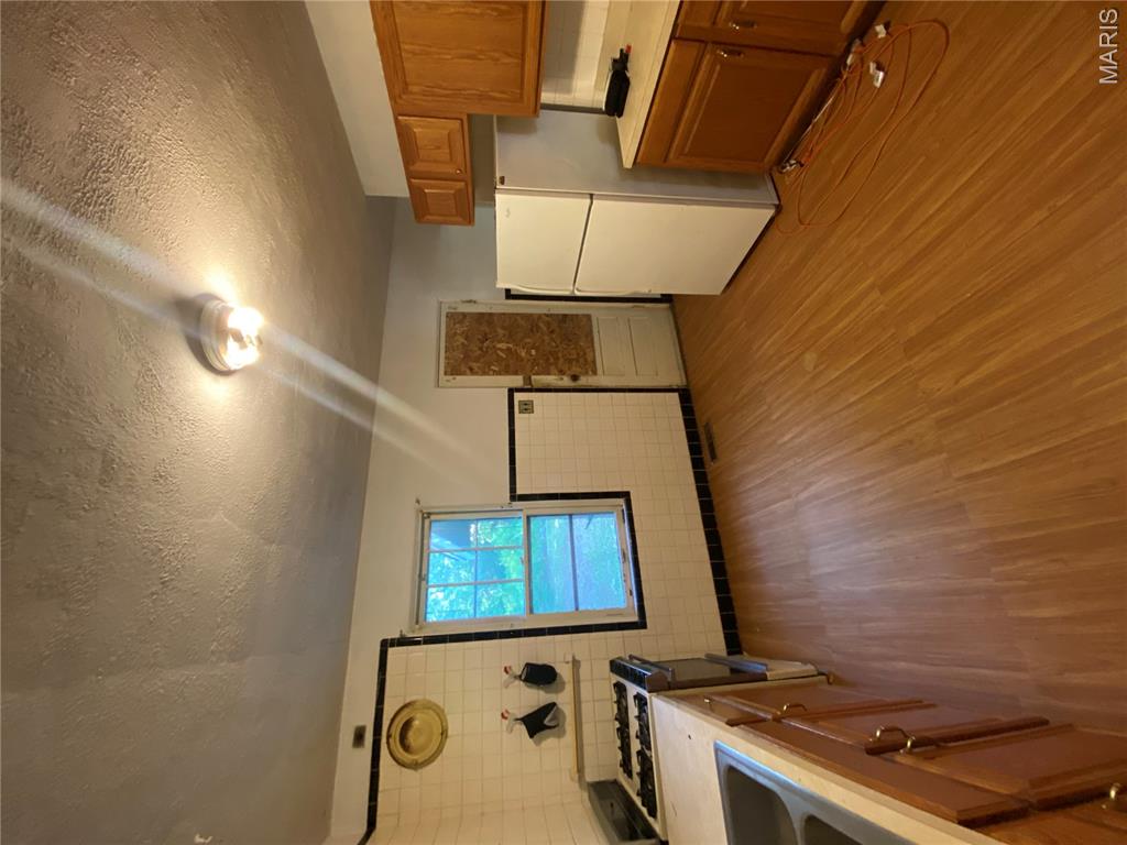 2031 Switzer Avenue Property Photo 3