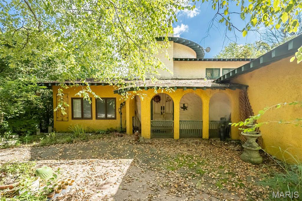 235 Quindaro Drive Property Photo 1