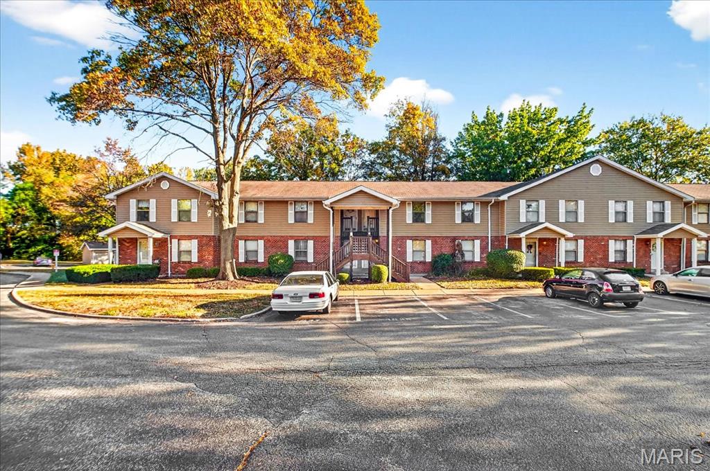 1831 New Sun Court Property Photo 1