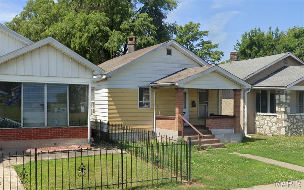 2230 Gaty Avenue Property Photo 1