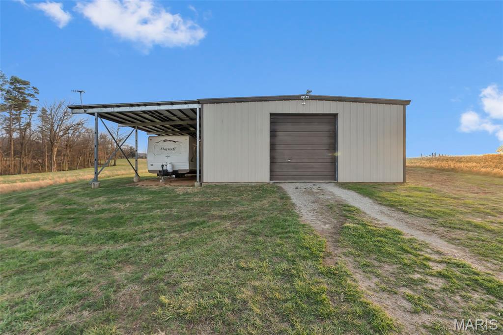 2049 Madison 208 Property Photo 43