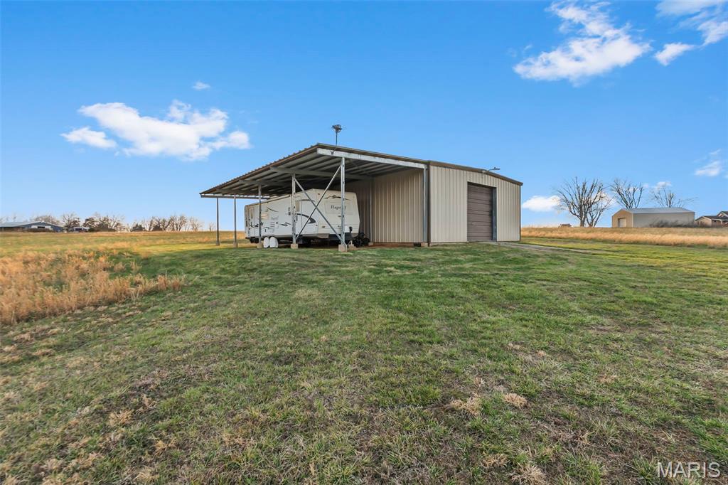 2049 Madison 208 Property Photo 45