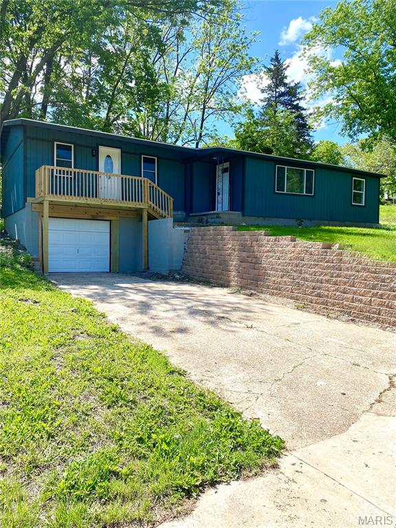 208 E High Street Property Photo 1