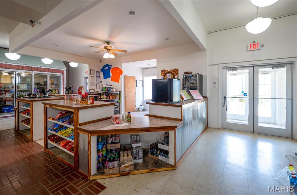 4634 Highway 185 Property Photo 5