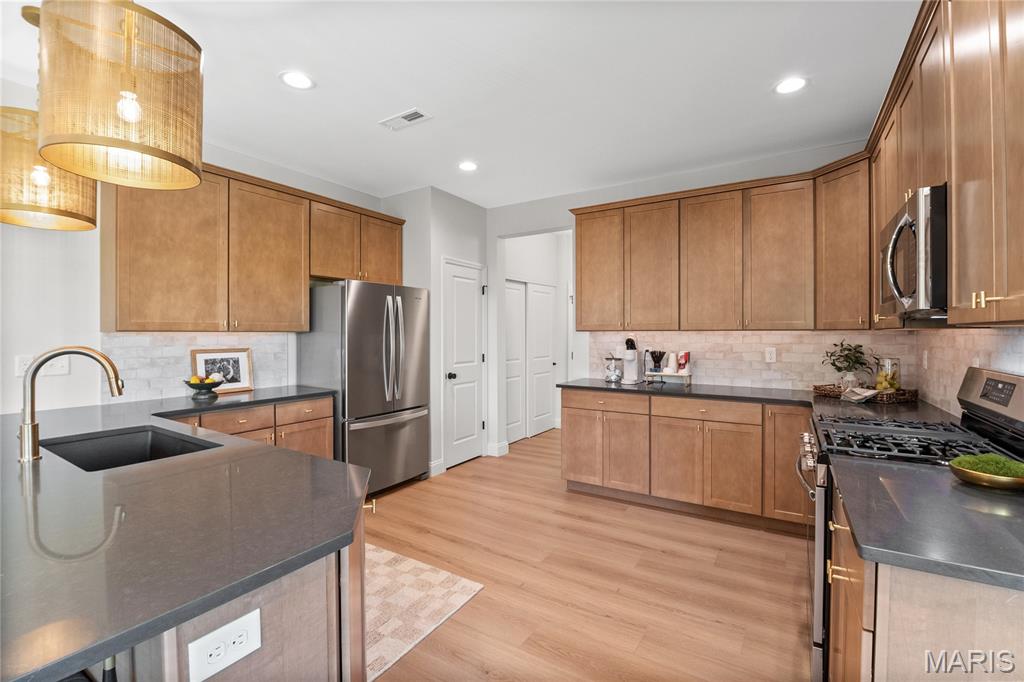 167 Sesame Loop Property Photo 14