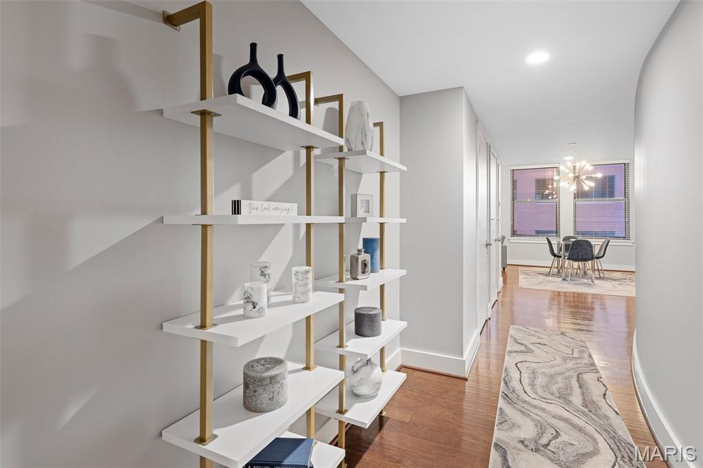 314 N Broadway 803 Property Photo 15